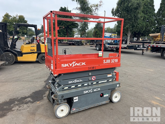 ELEVADOR TIJERA 2018 SKYJACK SJIII3219