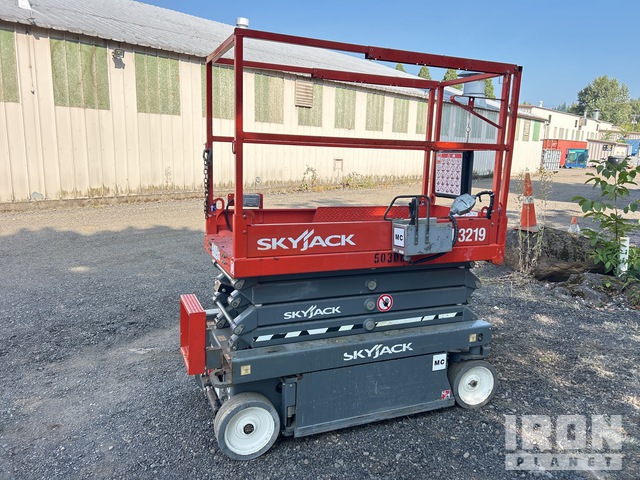ELEVADOR TIJERA 2018 SKYJACK SJIII3219