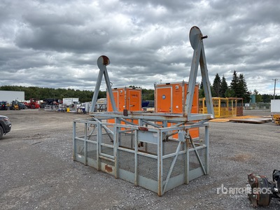 125 in 2000 lb Personnel Basket