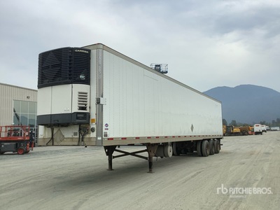 2013 Utility 53 ft x 102 in Sliding Tri/A Remolque refrigerado