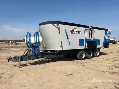 2016 Penta Hurricane 1630HD 24 ft Tri/A Feed Mixer