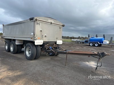 2002 HXW 5.3 m Super Dog Tipping Trailer