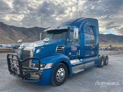 2022 Western Star 5700 6x4 T/A Sleeper Truck Tractor