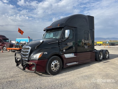 2021 Freightliner Cascadia 6x4 T/A Sleeper Truck Tractor