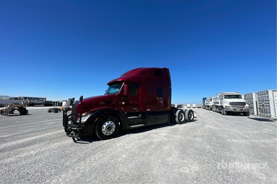 2022 Peterbilt 579 6x4 T/A Sleeper Truck Tractor