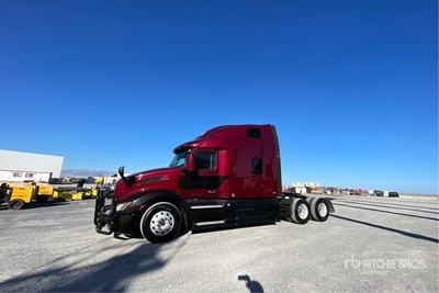 2023 Peterbilt 579 6x4 تراكتور شاحنة كابينة النوم (ثنائية المحور)