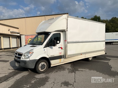 2009 Dodge Sprinter 3500 4x2 Van Truck