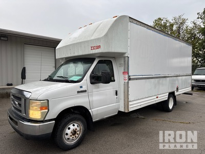 2008 Ford E-350 Fourgon cargo