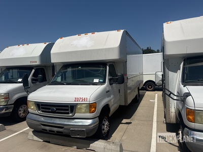 2007 Ford E-350 Cutaway 4x2 Van Truck