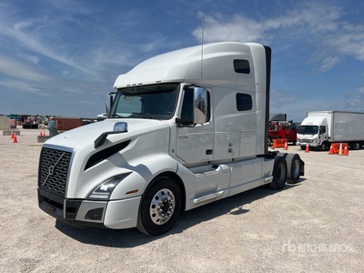 2022 Volvo VNL760 6x4 T/A Slaapcabine Trekker