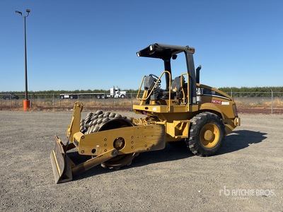 2006 Cat CP433E Padfoot Drum Compactor
