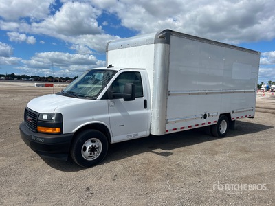 2021 GMC G3500 4x2 Van Truck