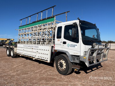 2005 Isuzu FVL 1400 6x2 平台トラック