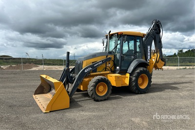 2017 John Deere 410L Chargeuse-pelleteuse