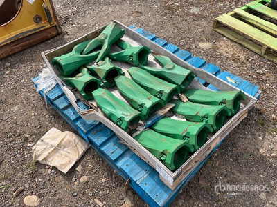 Quantity of (13) ESKO Ultralock V45C Teeth (Unused)