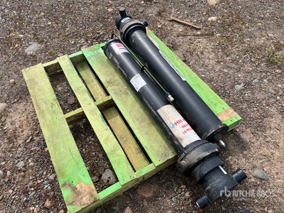 Quantity of (2) Double Acting Dump Trailer Zylinder