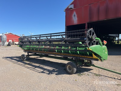 2011 John Deere 625F 25 ft Flex Testata mietitrebbia