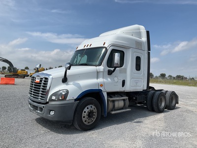 2020 Freightliner Cascadia 125 6x4 Tractocamion con Dormitorio / Cabina con cuccetta per trattore stradale