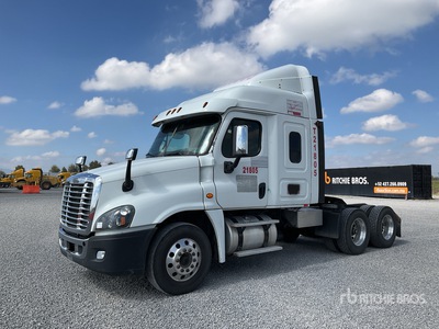 2018 Freightliner Cascadia 125 6x4 Tractocamion con Dormitorio / T/A Sleeper Truck Tractor