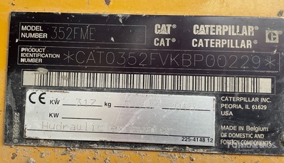 2015 Cat 352F Koparka gąsienicowa