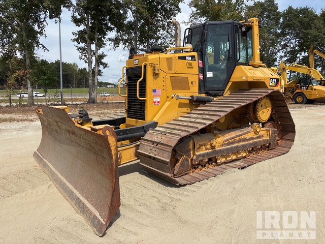 TOPADOR FRONTAL 2019 CATERPILLAR D6NLGP