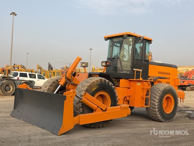 2010 Yutong GQ320A Tractor de Ruedas