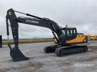 2025 Hyundai R215L Excavadora Hidraulica (Sin Usar) / Tracked Excavator (Unused)