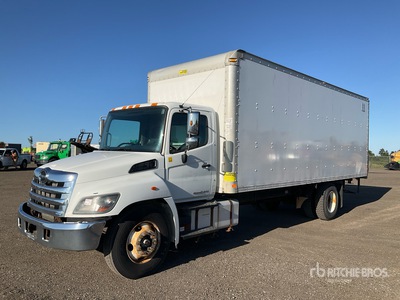 2019 Hino 268 4x2 Autocarro furgonato