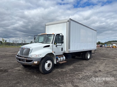 2019 International 4300 4x2 Van Truck