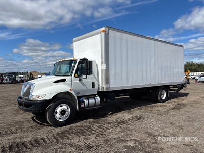 2018 International 4300 SBA 4x2 Van Truck