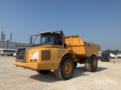 2004 Volvo A25D Camión Dumper Articulado