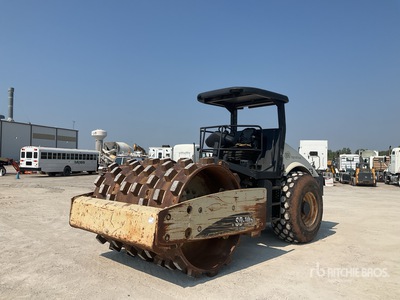 1992 Ingersoll Rand SD-105DXTF Compacteur à tambour lisse