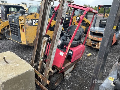 2008 Toyota 40-3FG9 1910 lb Pneumatic Tire フォークリフト (Inoperable)