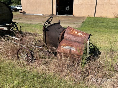 Ford Model T antique chassis Antiguedades