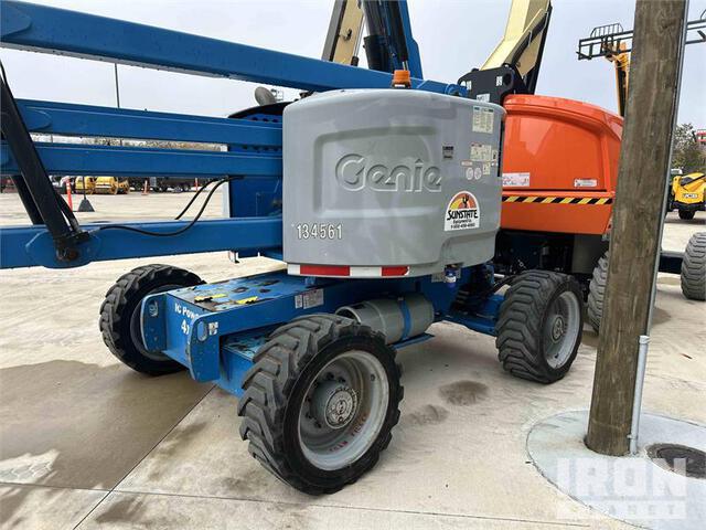 ELEVADOR ARTICULADO 2014 GENIE Z4525JRT
