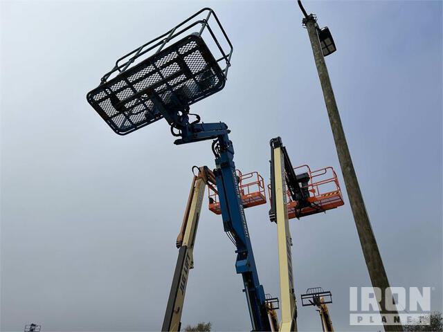 ELEVADOR ARTICULADO 2014 GENIE Z4525JRT