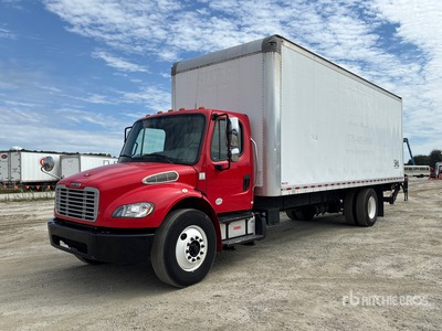 2018 Freightliner M2 106 4x2 Furgoneta caja cerrada