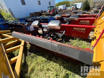Western 8 ft Chasse-neige