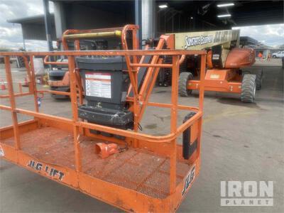 JLG M600J ブームリフト