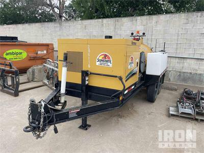 Vermeer LP573 XDT Vacuum Tanker Trailer
