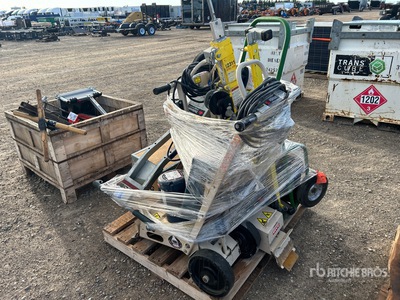 Quantity of tools, tile cutters, scarifiers, vertical mast