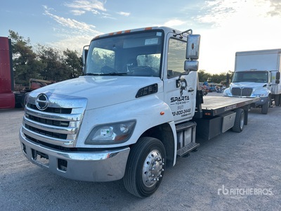 2017 Hino 268 4x2 Rollback Truck