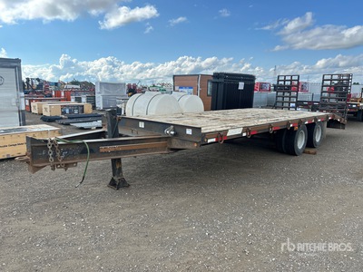 2014 Loadstar 25 ft T/A Remorque pour équipement
