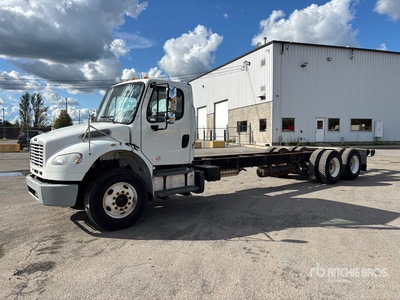 2017 Freightliner M2 106 6x4 を見 Cab and Chassis