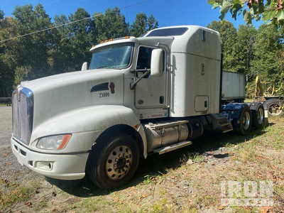2012 Kenworth T660 6x4 T/A Sleeper Truck Tractor