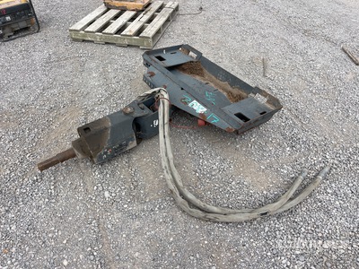 2012 Bobcat 30C Skid Steer Auger