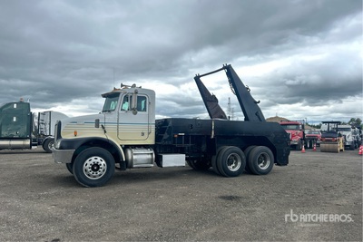 1998 Peterbilt 330 T/A Day Cab Truck Tractor