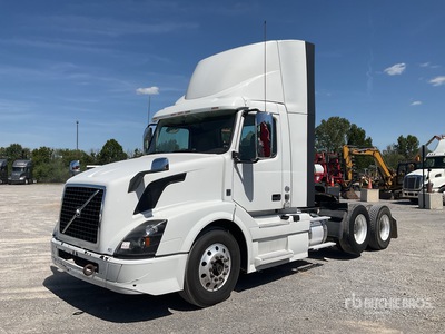2018 Volvo VNL 6x2 Cabeza Tractora Cabina Corta