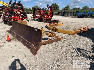 2019 Cat 190 Dozer Blade