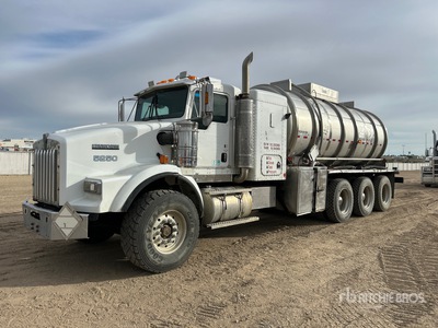 2003 Kenworth 3850 bbl 8x6 Sleeper شاحنة صهاريج